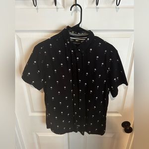 #29 Hawaiian Dress Shirt. Denim &Flowers